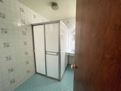 Imagen 17 de 22 de Casa En Renta Calle Alhóndiga