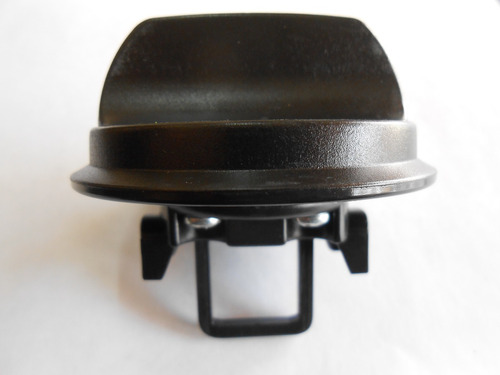 Tapa Tanque R-meg-sce-lag-clio 2 (s-llave)