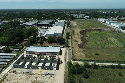 Imagen 3 de 8 de Alquiler Depósito / Galpón 100 M2 ( Microparque Industrial Pilar )