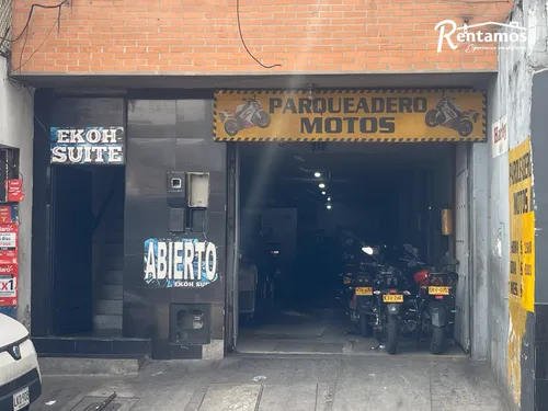 Edificio En Arriendo En Centro Medellín. Cod A775384