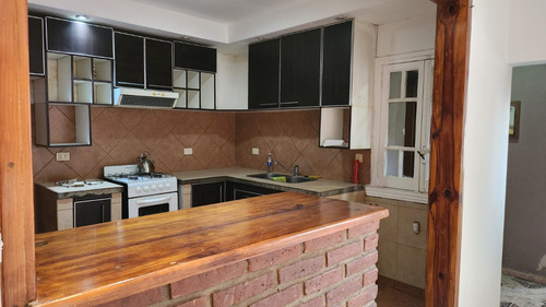 Ph Remodelado 3 Amb. Con Terraza Y Quincho, Parrila. Zona Cercano A Caba