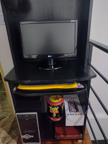 Imagen 9 de 10 de Vendo Cpu Completo Y Silla Casi Nueva