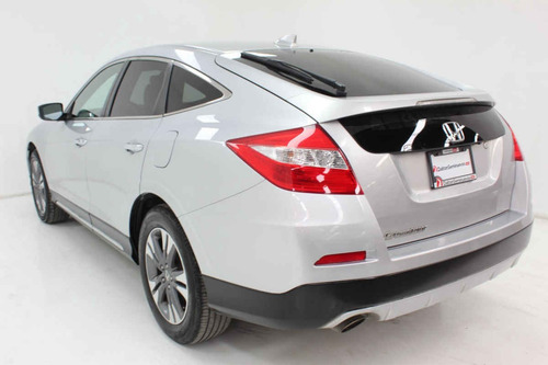 Imagen 3 de 12 de Honda Crosstour 2014 6 Cilindros