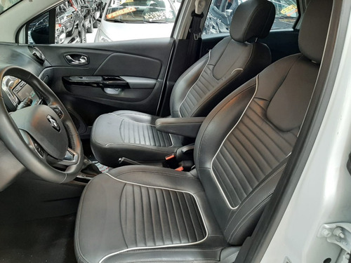 Captur Intense 1.6 Automática !!