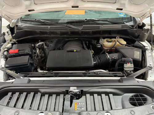 Chevrolet Silverado 4.3 V6 1500 WT Cabina Regular 4x2 At
