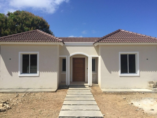 Imagen 1 de 8 de Casa En Costambar Puerto Plata