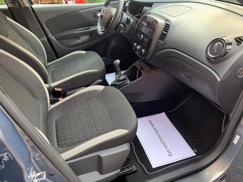 Renault Captur Zen 1.6 Flex Manual Starveiculos