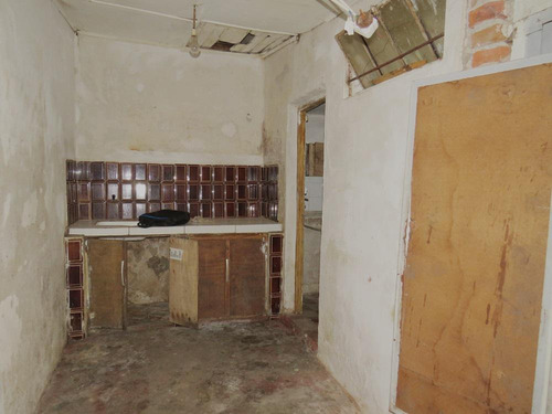 Terreno Más Casa A Reciclar En La Teja
