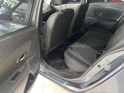 Renault Fluence 1.6 Confort 2012