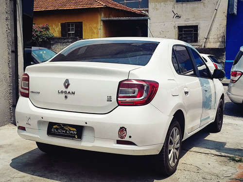 Renault Logan 1.6 Expression Hi-power 4p