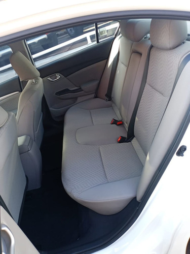 Imagen 13 de 15 de Honda Civic 2014 1.8 Ex Sedan At