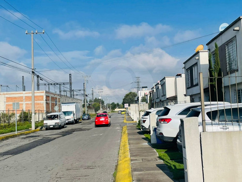 Casa En Venta En Corredor Industrial Toluca Lerma