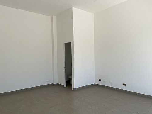 Local En Arriendo