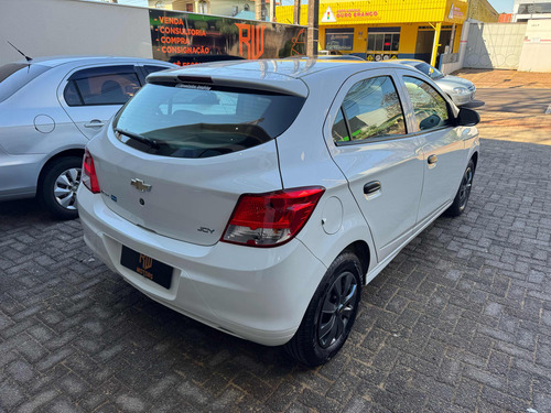 Chevrolet Onix 1.0 Joy 5p