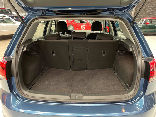 Imagen 10 de 10 de Volkswagen Golf 2017 1.4 Highline Dsg At