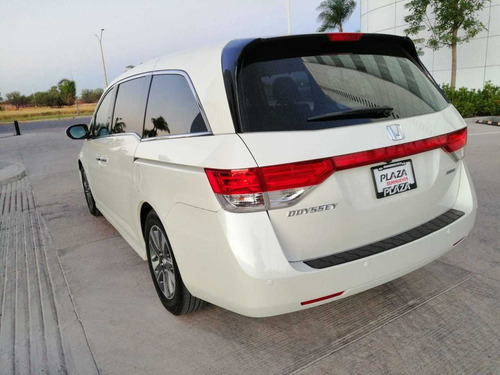 Honda Odyssey 2015 3.5 Touring V6 At