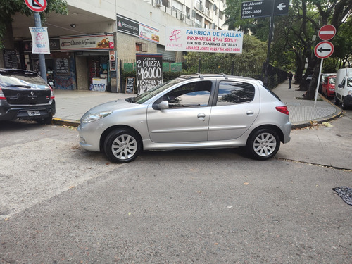 Peugeot 207 1.6 Xt