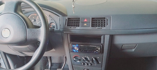 Chevrolet Meriva Joy. Flex. 1.8