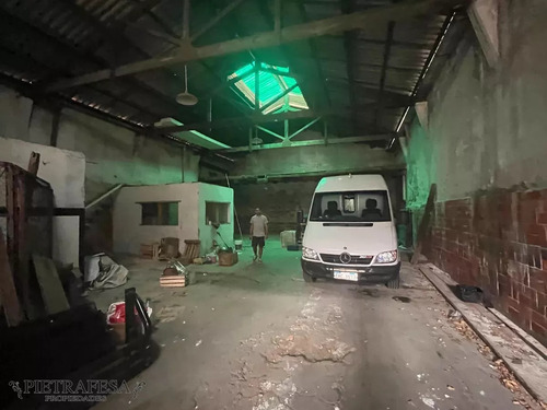 Casa 4 Dormitorios Y Depósito En Venta -arturo Lezama -aguada