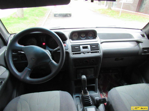 Imagen 11 de 25 de Mitsubishi Montero 3.0 V13 4x4
