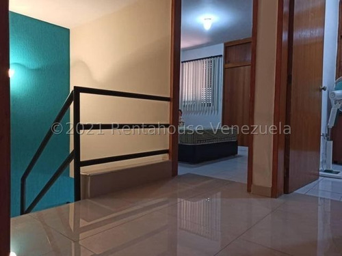 Imagen 13 de 27 de Jorge Sayegh, Vende Hermoso Town House #22-13404