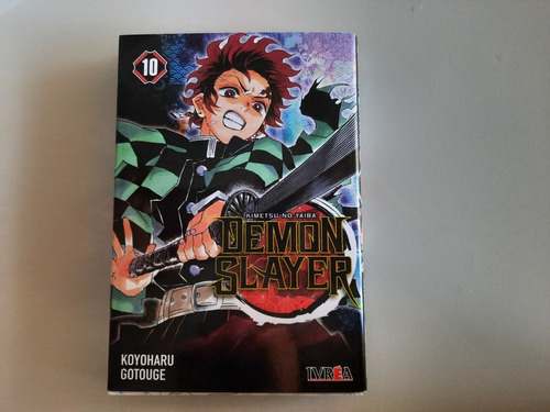 Demon Slayer (kimetsu No Yaiba) Vol. 10