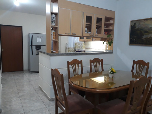 Imagen 5 de 17 de Departamento 2 Dormitorios -3 Ambientes Por Dia O Semana