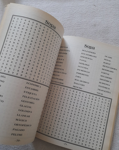 Revista Pleyades - Buscaletras - 170 Sopas De Letras - Quiz (Usado)