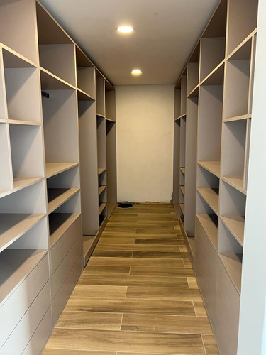 Imagen 15 de 21 de Venta Hermosa Casa A Estrenar Martinez
