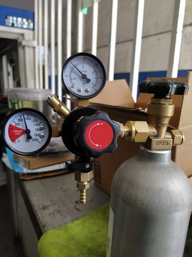 Imagen 8 de 10 de Regulador Co2 Profesional Taprite Válvula Solenoide Acuarios