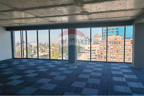 Oficinas En Planta Libre En Los Leones