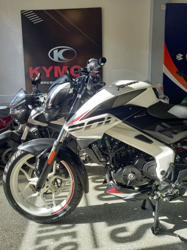 Imagen 20 de 20 de Bajaj Rouser Ns 200 Fi 0km 12/18 No Fz Twister Pune Motos