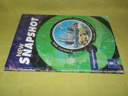 New Snapshot Elementary / Students' Book - Longman (Usado)