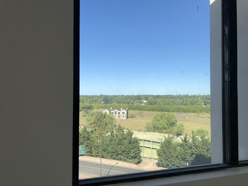 Oficina En Venta Con Renta De 111 Metros Estudio De La Bahia, Nordelta