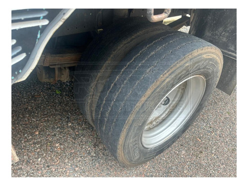 Iveco Daily 70c17 Na Carroceria 5,30 Mt Ano 2014
