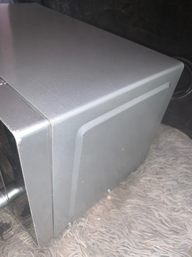 Horno De Microondas Ge Usado Tamaño Chico (b33) (Reacondicionado)