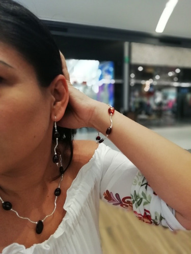 Juego: Gargantilla, Pulsera Y Aretes De Plata Y Ámbar. 