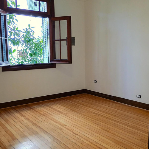 Departamento En Alquiler - 4 Dormitorios 2 Baños - 116mts2 - San Nicolás