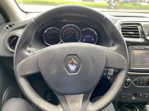 Renault Logan 1.6 Privilege / Intens