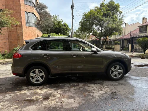 Porsche Cayenne 3.6