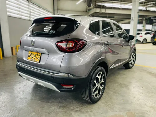 Renault Captur 2.0 Bose Automática