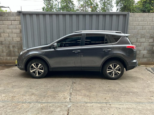 Toyota RAV4 2.0 Vx