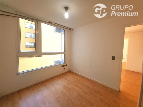 Departamento En Venta De 2 Dorm. En Concepción