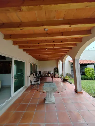 Casa En Venta En Frac. Hacienda Santa Fe, Leon, Gto. Justo Al Lado De La Universidad Iberoamericana