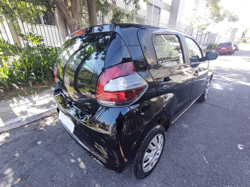 Imagem 5 de 14 de Fiat / Mobi Like 1.0 Flex - 2019/2019