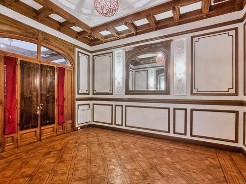 Imagen 14 de 29 de Unico Ph Estilo Antiguo En Belgrano - 3 Ambientes - Cava Vinos Y Parrilla Propia