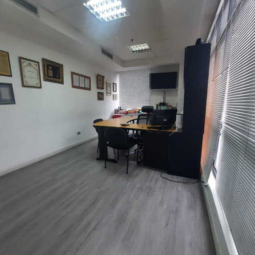 Imagen 7 de 11 de Local Comercial En Sebucán (l.g)