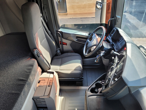 Scania R 450 6x2 Highline Ano 2022/23