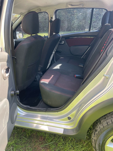 Renault Sandero Stepway 1.6 Expression 105cv