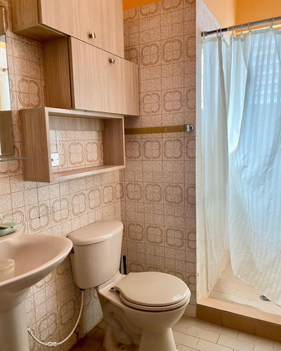 Imagen 8 de 9 de Diana Amador Apartoquinta En Venta En La Urb. El Parral 04244047121